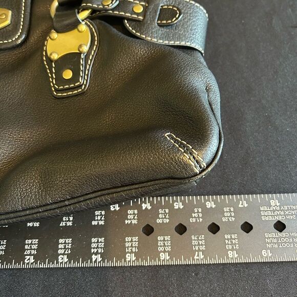 Michael Kors Black Leather Handbag Absolutely Stunning! great condition - Picture 6 of 12